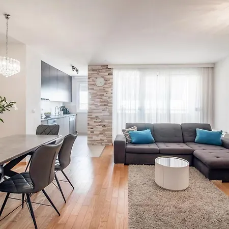 Montesa With Free Parking And Balcony Apartamento *