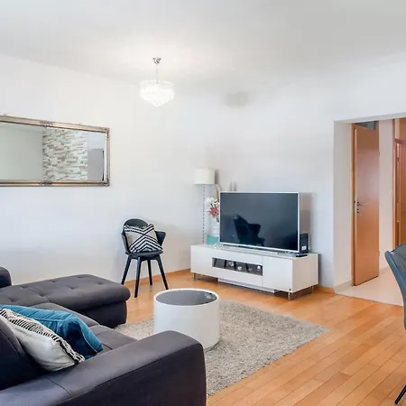 Apartamento Montesa With Free Parking And Balcony