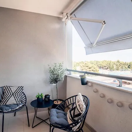 Montesa With Free Parking And Balcony * Zara
