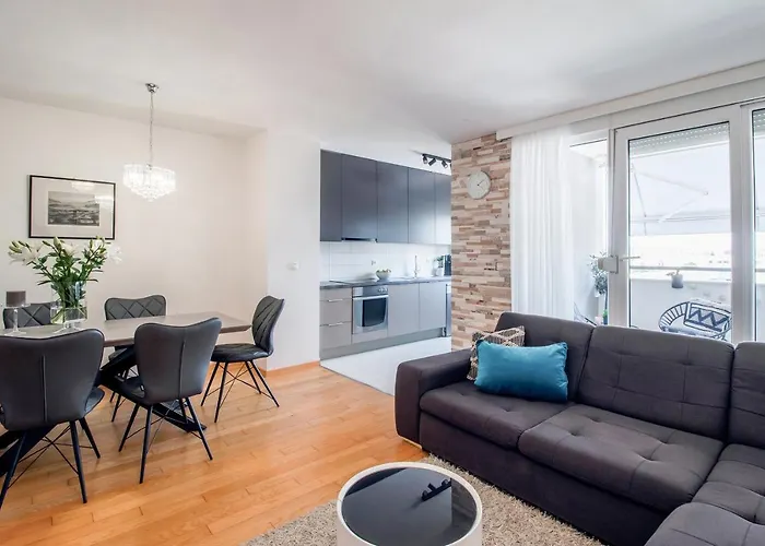 Lägenhet Montesa With Free Parking And Balcony *