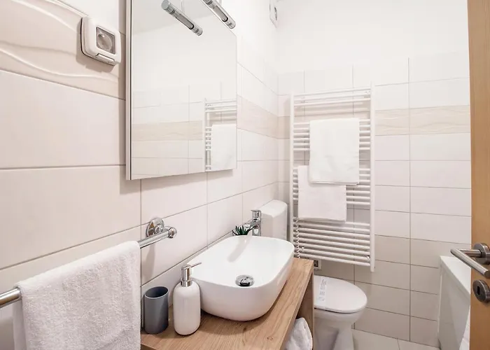 Montesa With Free Parking And Balcony Lägenhet