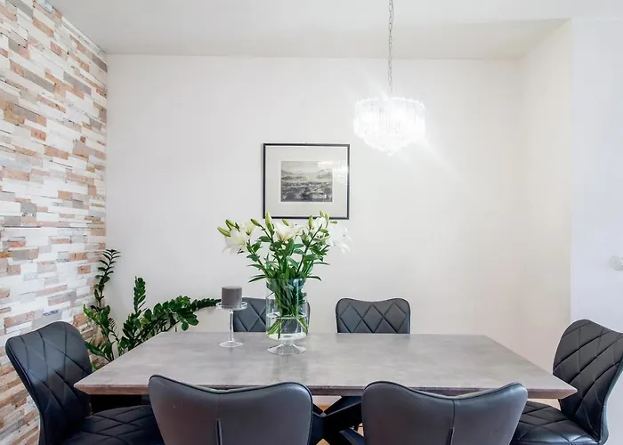 Montesa With Free Parking And Balcony *