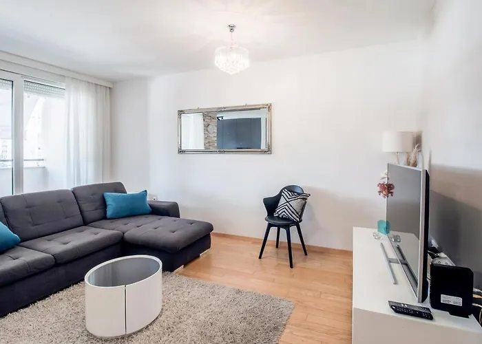 Lägenhet Montesa With Free Parking And Balcony *