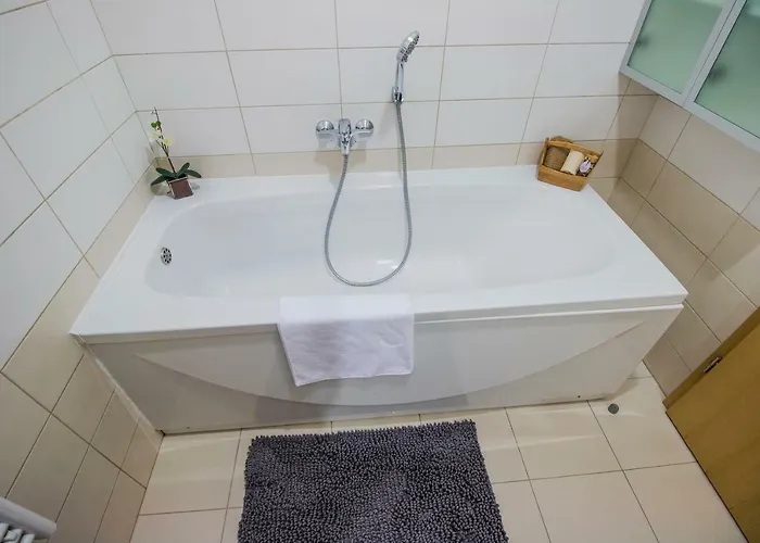 Montesa With Free Parking And Balcony *