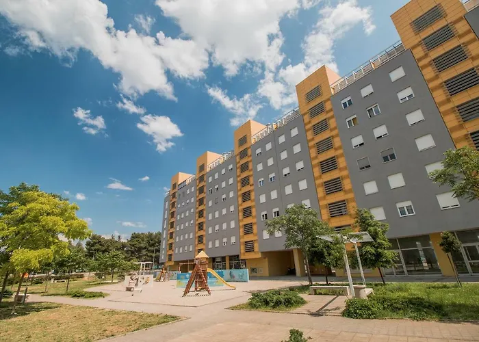 Montesa With Free Parking And Balcony