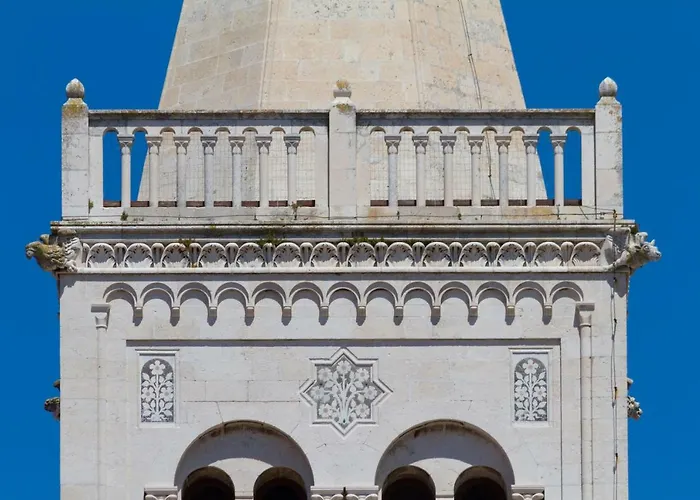 Montesa With Free Parking And Balcony Zadar