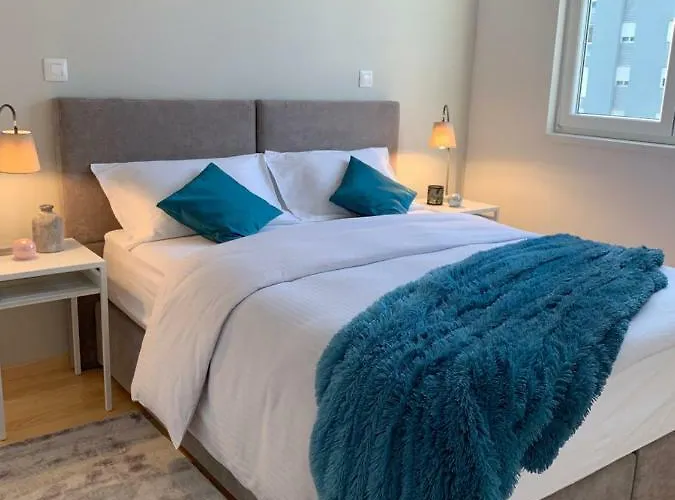 Montesa With Free Parking And Balcony Lägenhet